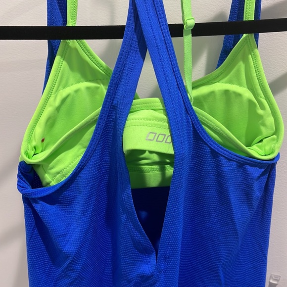 Lorna Jane Womens Workout top with built in bra S - Picture 4 of 7